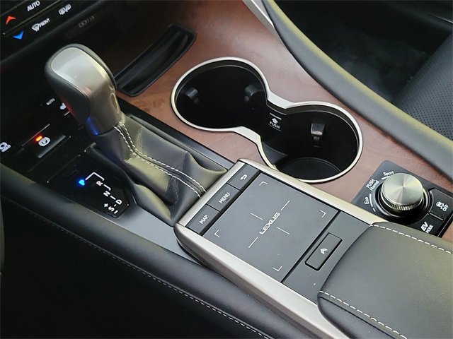 Used 2022 Lexus RX 450hL AWD w/ Premium Package image 14