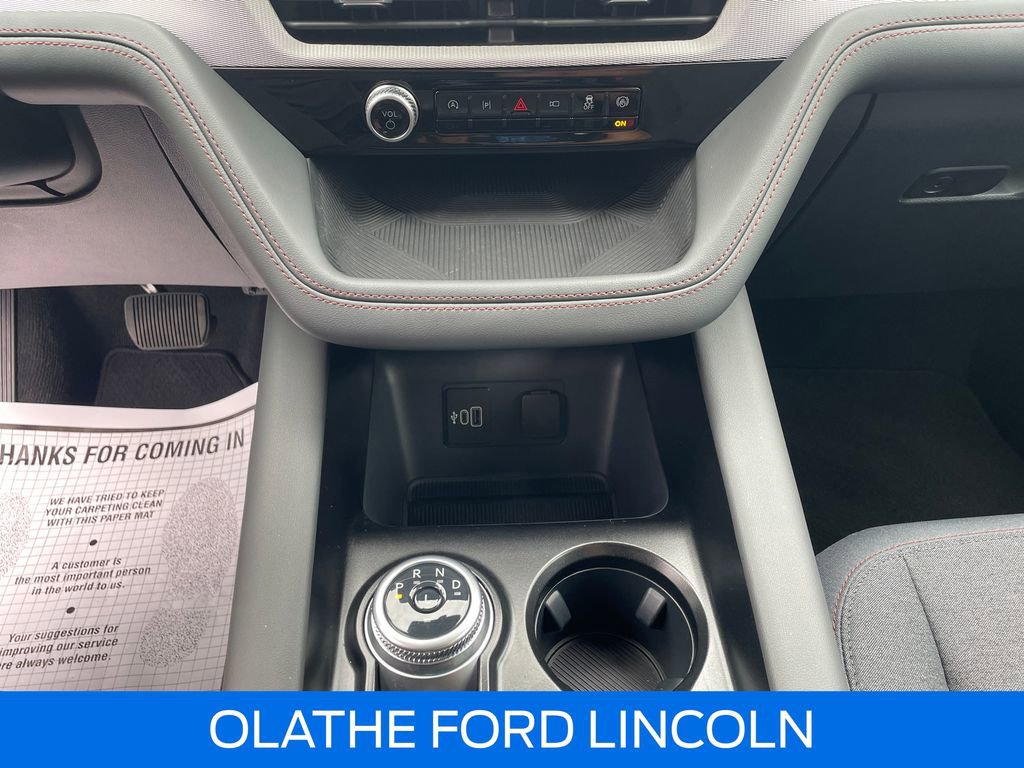 Certified 2026 Ford Explorer Active AWD/4WD image 42
