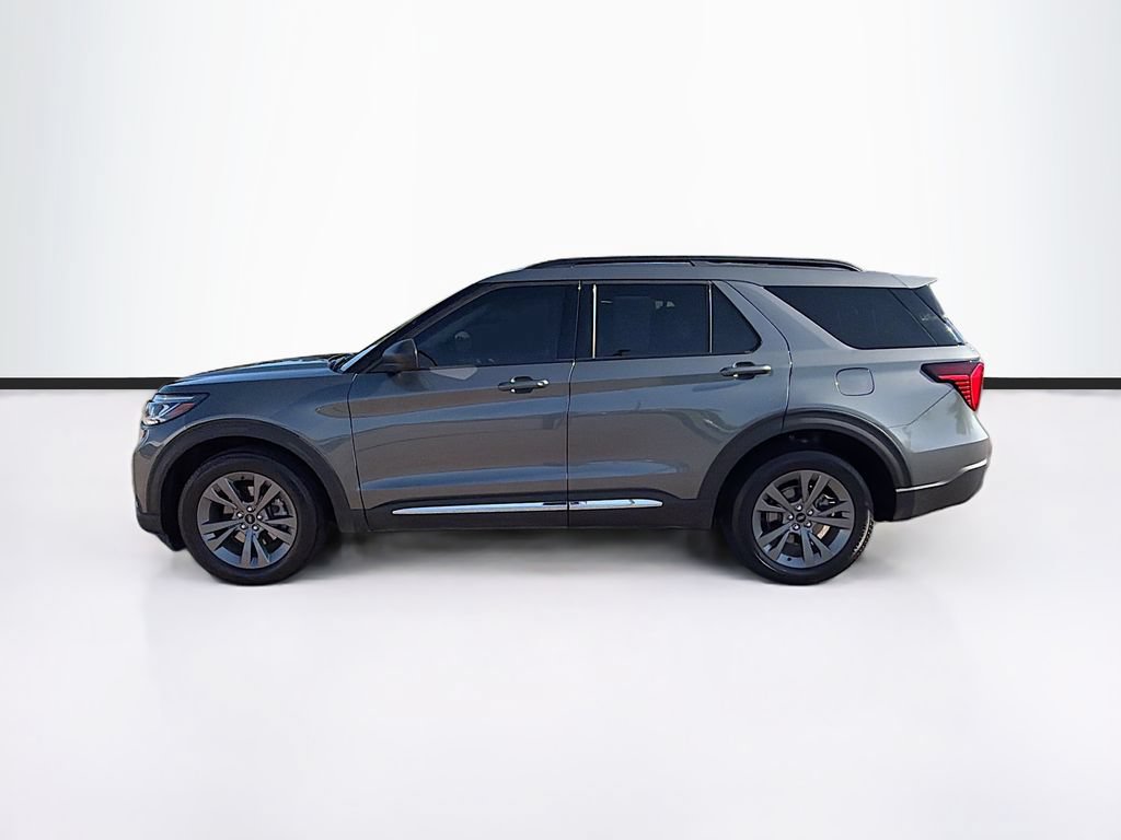 Certified 2025 Ford Explorer Active w/ Active Comfort Package AWD/4WD image 8