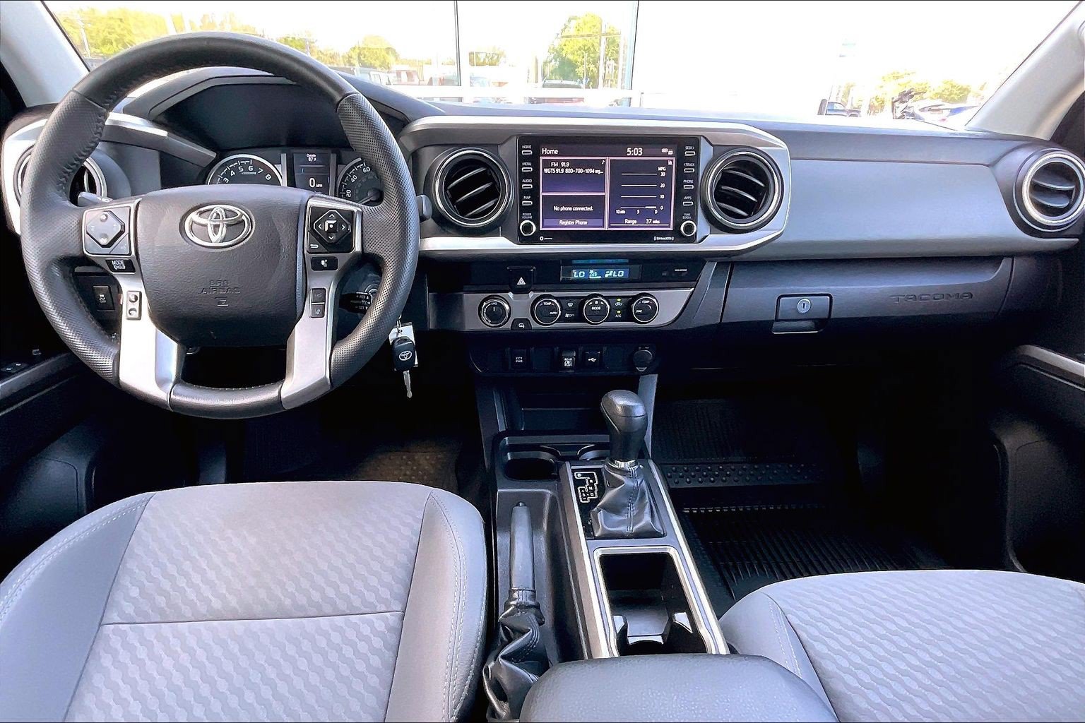 Used 2022 Toyota Tacoma SR5 AWD/4WD image 14