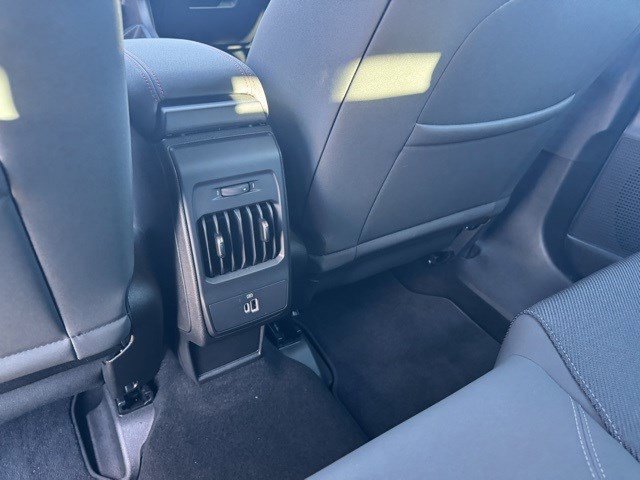 Used 2024 Dodge Hornet R/T w/ R/T Blacktop Package image 27