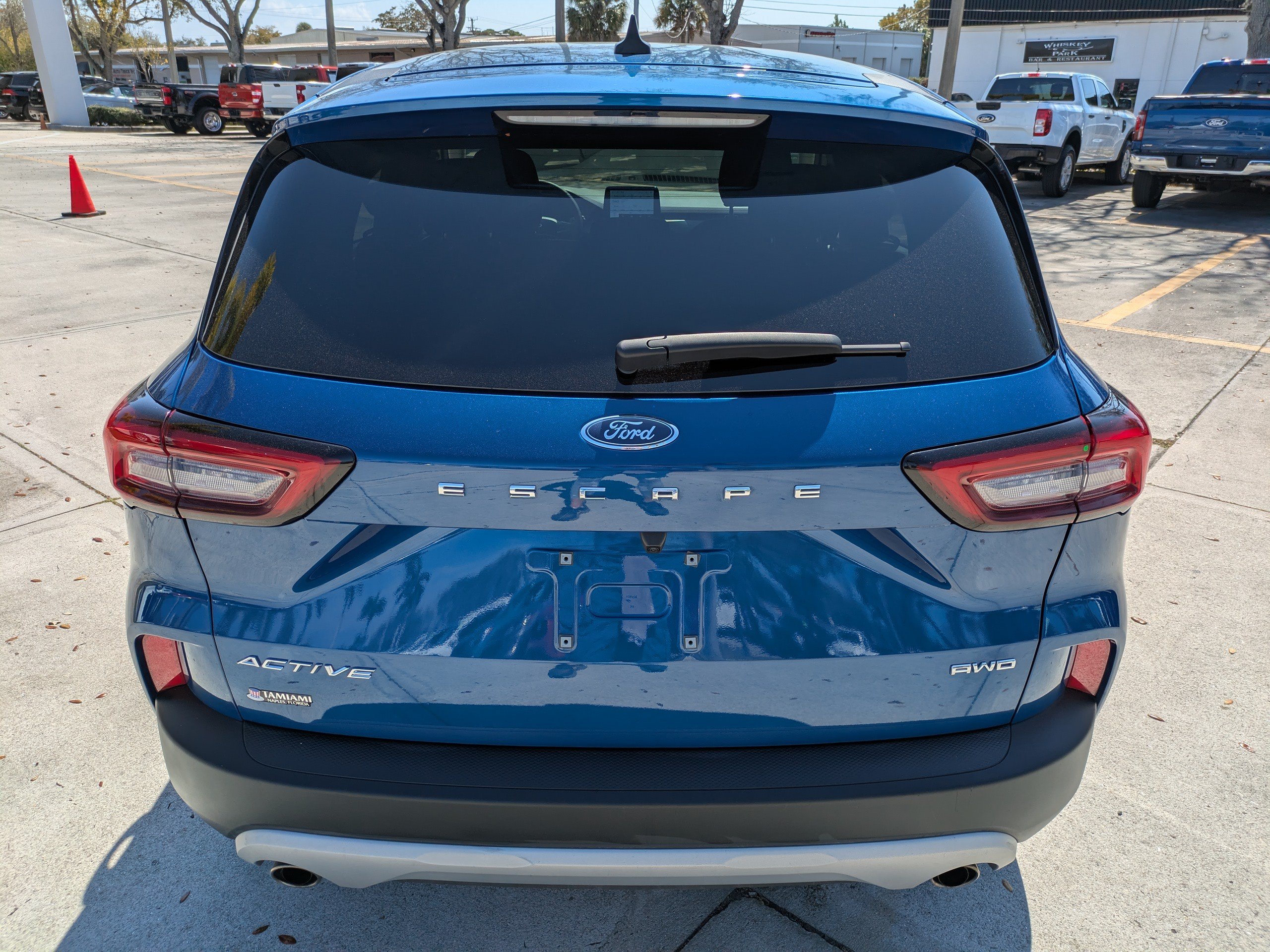 Certified 2023 Ford Escape Active AWD/4WD image 5