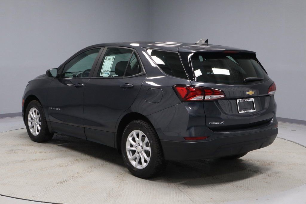 Used 2022 Chevrolet Equinox LS FWD image 6