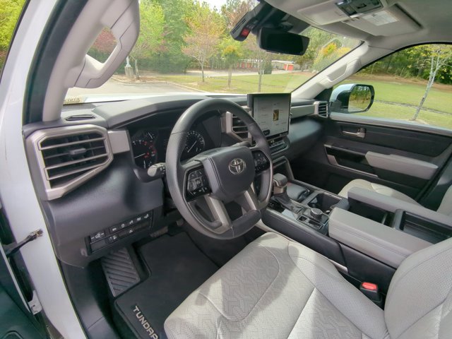 Used 2023 Toyota Tundra Limited w/ Power Package AWD/4WD image 17