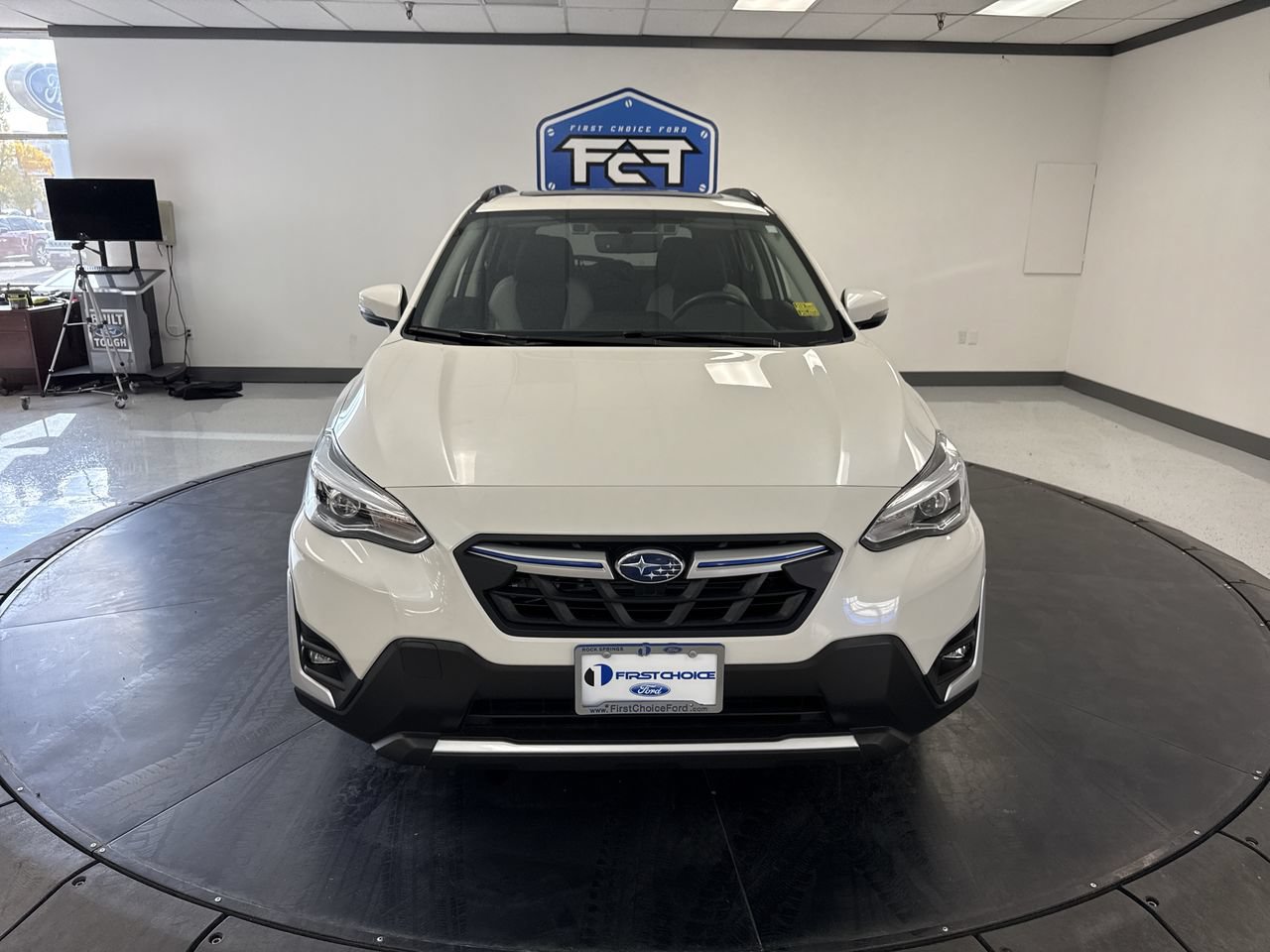 Used 2023 Subaru Crosstrek Hybrid w/ Moonroof Package w/Navigation AWD/4WD image 3