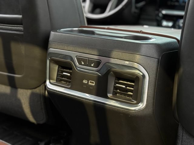 Used 2025 GMC Sierra 3500 Denali Ultimate w/ LPO, GMC Protection Package AWD/4WD image 21