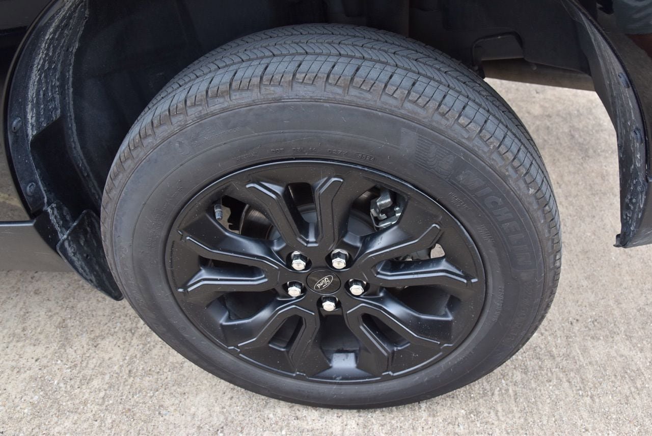 Certified 2024 Ford Maverick XLT w/ XLT Luxury Package FWD image 10