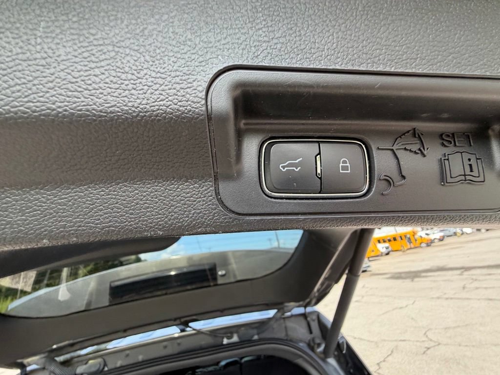 Certified 2023 Ford Explorer ST-Line AWD/4WD image 54