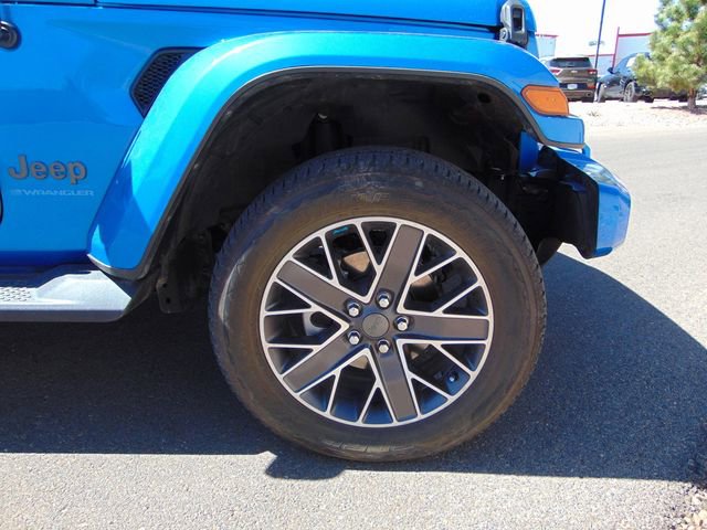 Used 2023 Jeep Wrangler Unlimited Sahara AWD/4WD image 27