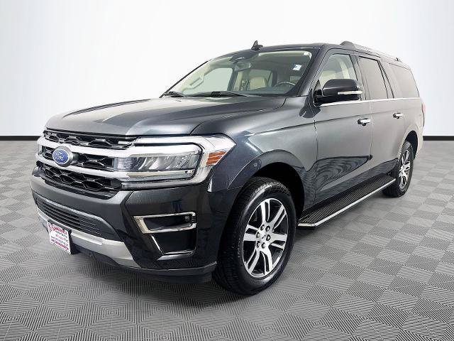 Certified 2023 Ford Expedition Max Limited RWD image 3