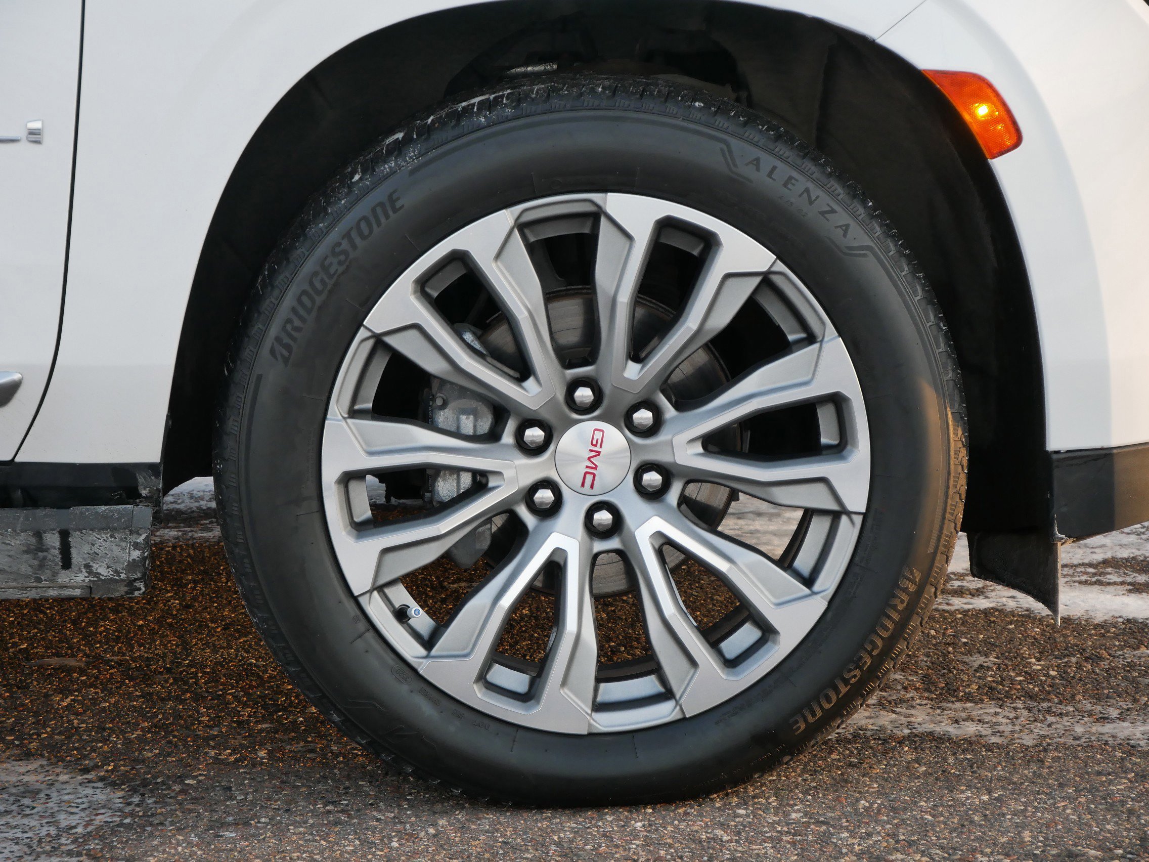 Used 2021 GMC Yukon Denali image 7