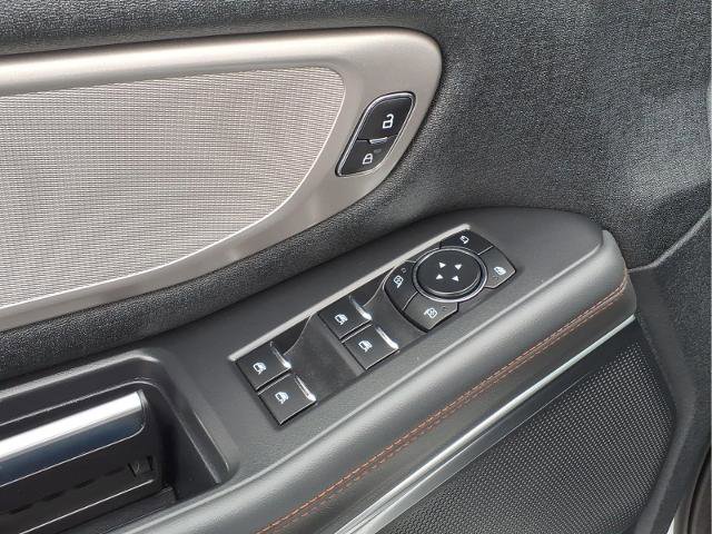 Certified 2025 Ford Expedition Active AWD/4WD image 16