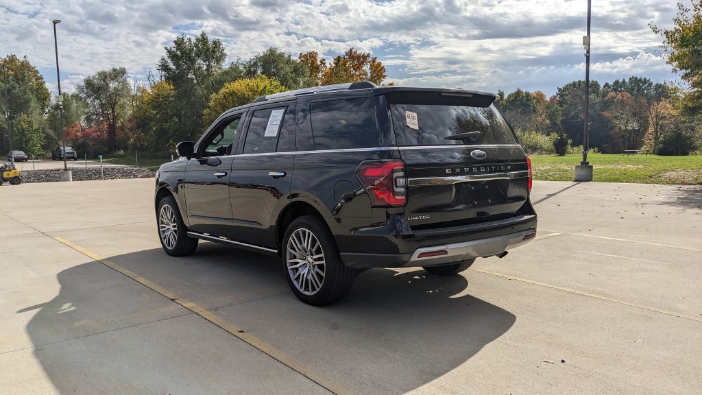 Certified 2023 Ford Expedition Limited AWD/4WD image 5