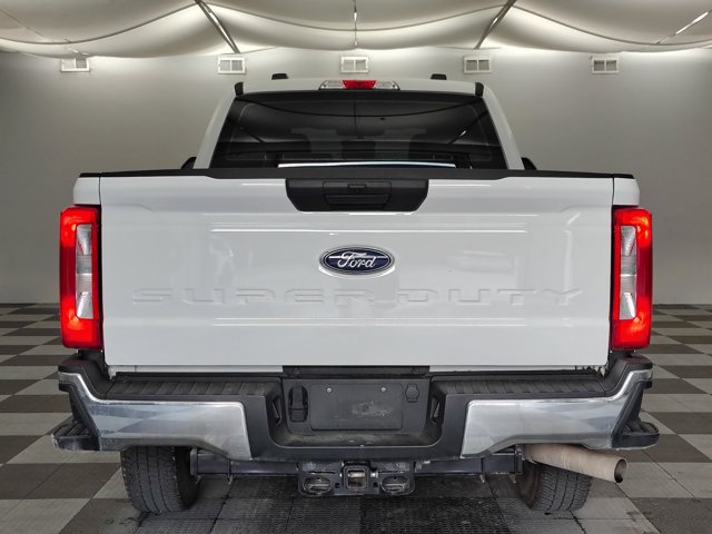 Certified 2025 Ford F250 XL w/ XL Chrome Package AWD/4WD image 6