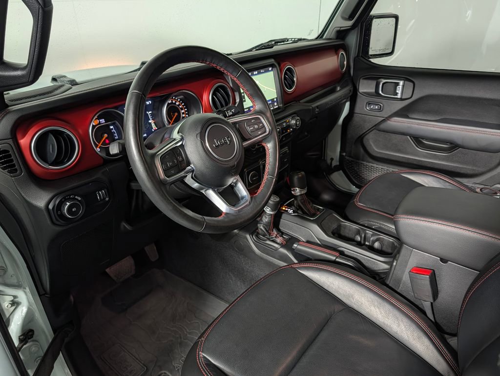 Used 2023 Jeep Wrangler Unlimited Rubicon w/ Cold Weather Group AWD/4WD image 22