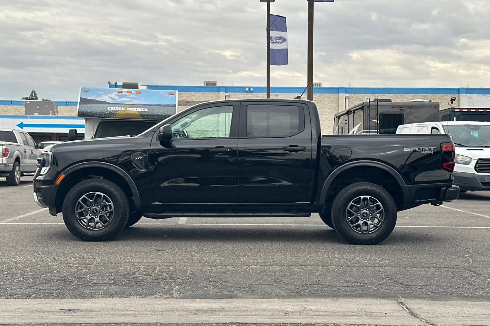 Certified 2024 Ford Ranger XLT w/ Trailer Tow Package AWD/4WD image 5