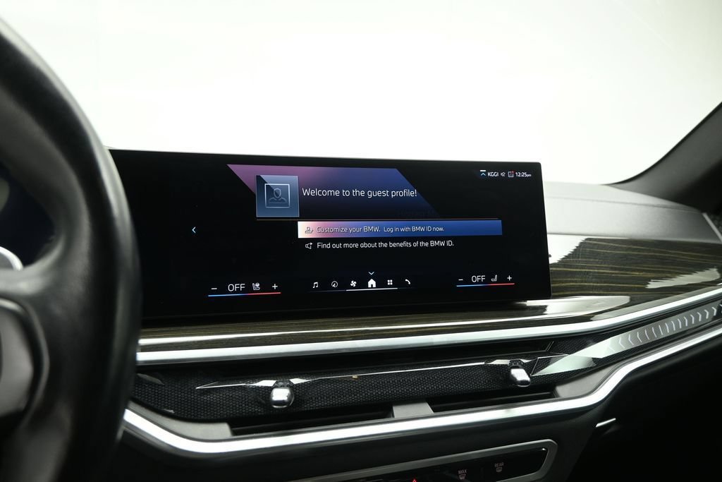 Used 2024 BMW X5 xDrive40i AWD/4WD image 15