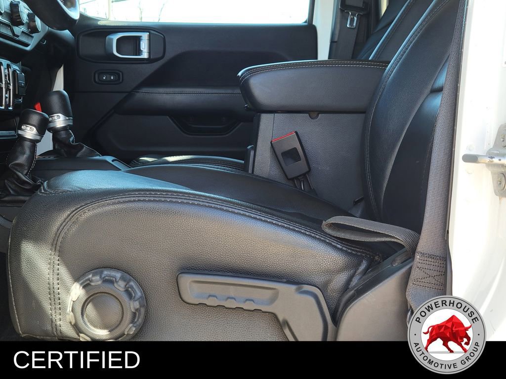 Used 2020 Jeep Wrangler Unlimited Sahara image 23