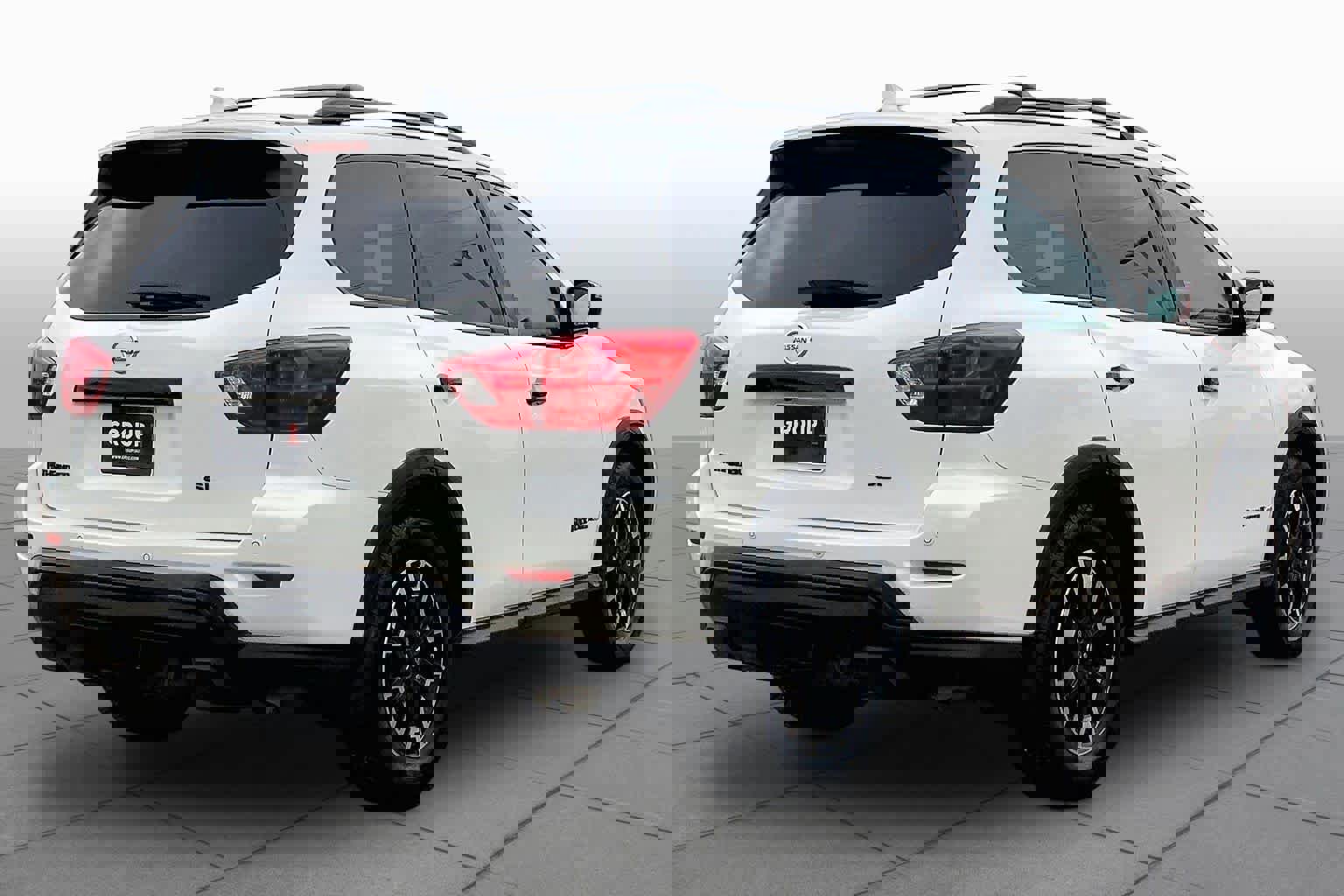 Used 2020 Nissan Pathfinder SL image 3