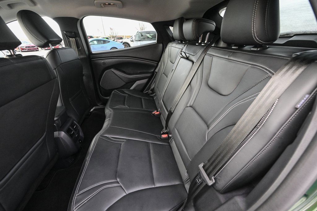 Certified 2025 Ford Mustang Mach-E Premium image 26