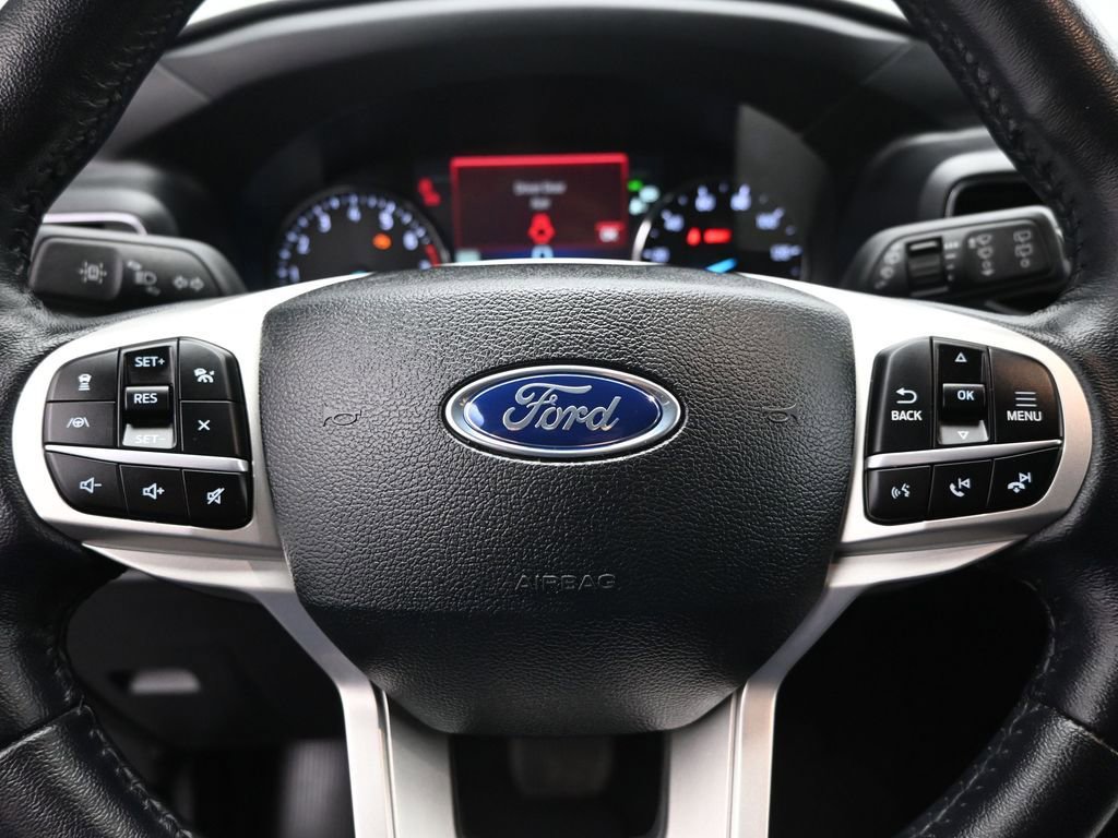 Certified 2023 Ford Explorer XLT w/ Equipment Group 202A image 12