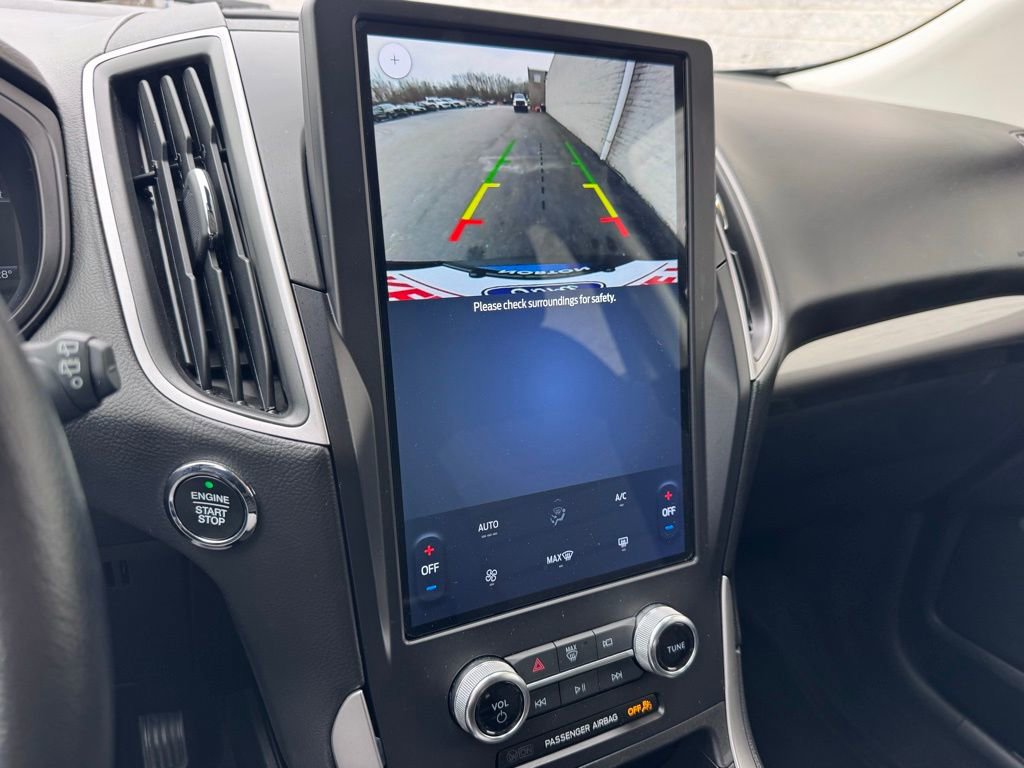 Certified 2024 Ford Edge SE image 32