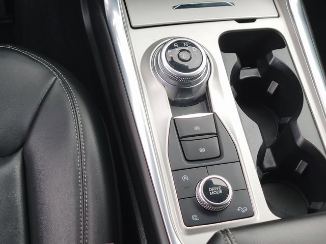 Certified 2024 Ford Explorer XLT w/ Equipment Group 202A image 16