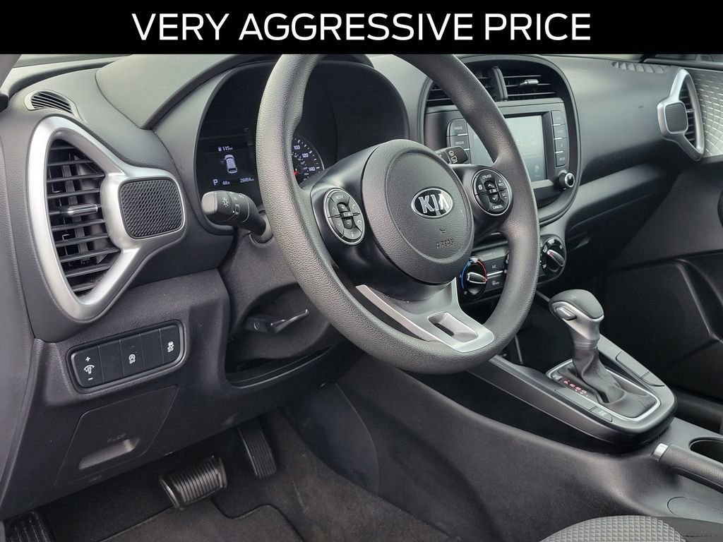 Used 2020 Kia Soul LX FWD image 16