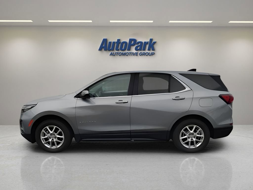 Used 2024 Chevrolet Equinox LT AWD/4WD image 4