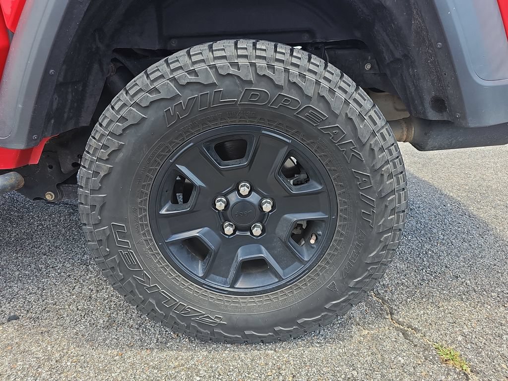 Used 2020 Jeep Gladiator Sport w/ Quick Order Package 24S AWD/4WD image 31