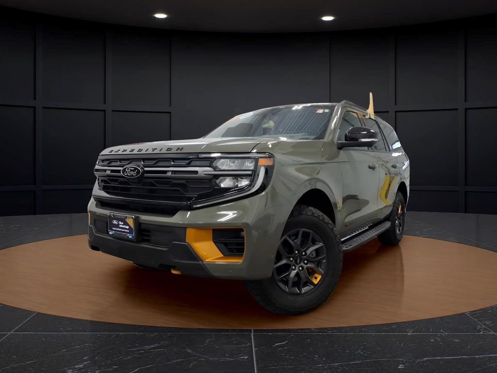 Certified 2025 Ford Expedition Tremor AWD/4WD image 3