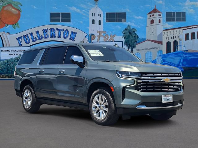 Used 2024 Chevrolet Suburban Premier w/ Premium Package 2 AWD/4WD image 1