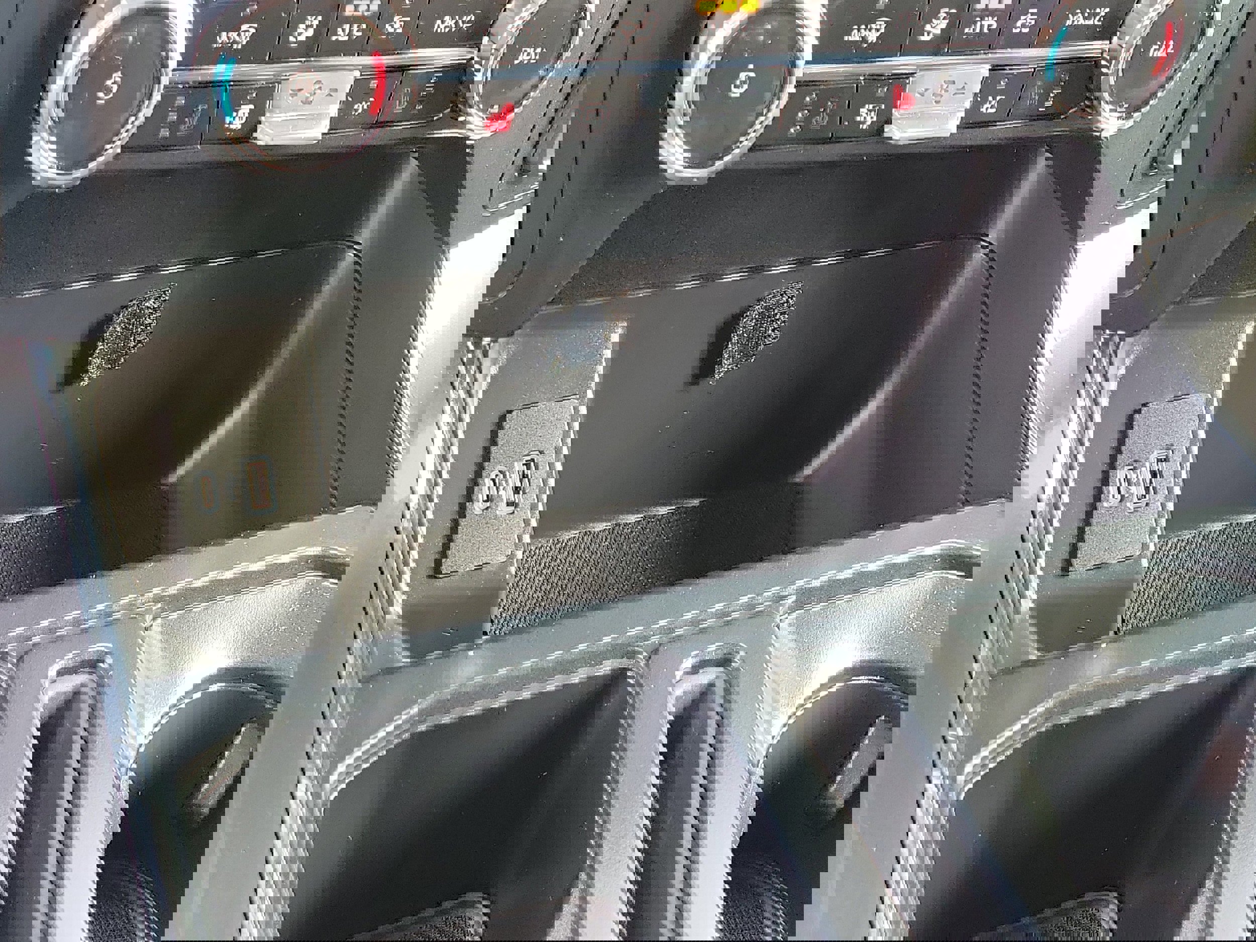 Certified 2023 Ford F150 XLT w/ Equipment Group 302A High image 31