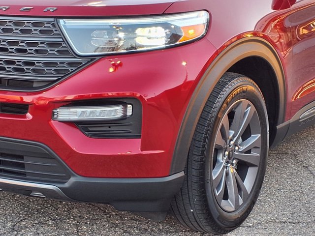 Certified 2023 Ford Explorer XLT w/ Equipment Group 202A image 29