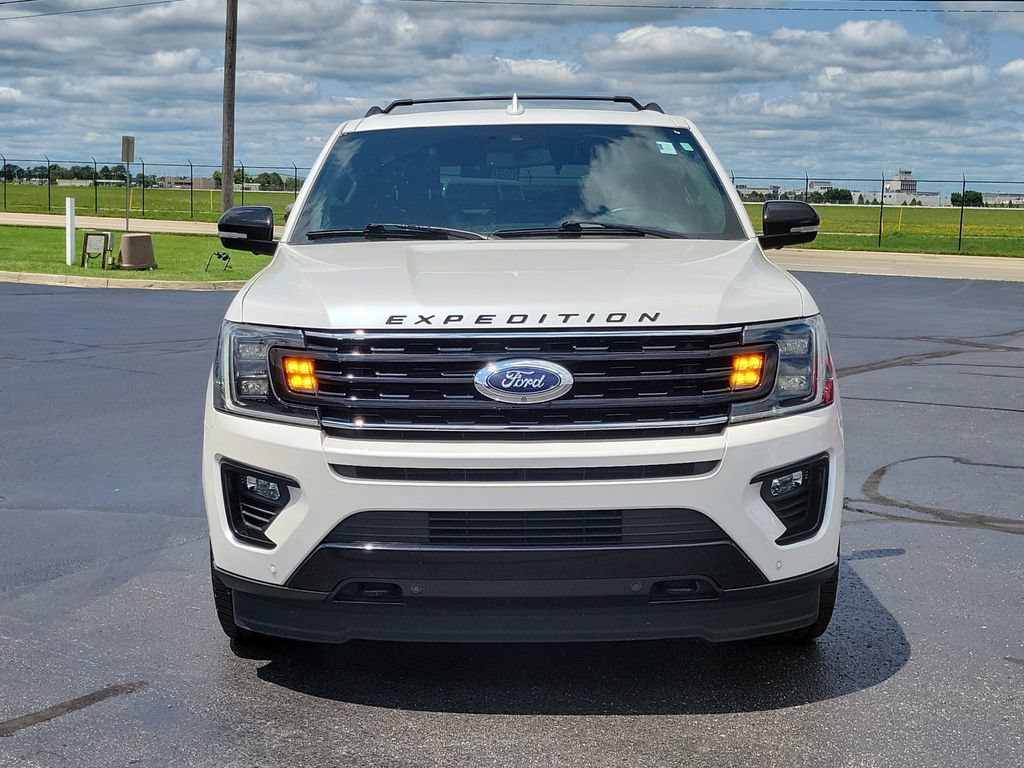 Certified 2019 Ford Expedition Limited w/ Equipment Group 303A AWD/4WD image 2