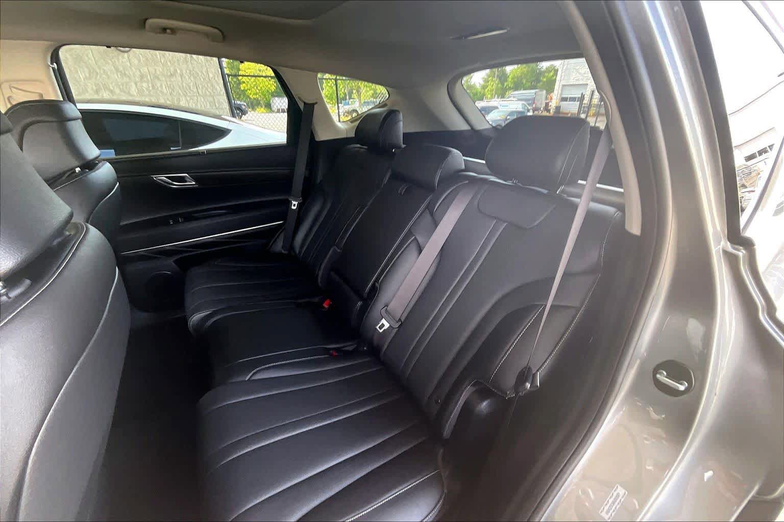 Used 2024 Genesis GV80 3.5T AWD/4WD image 21