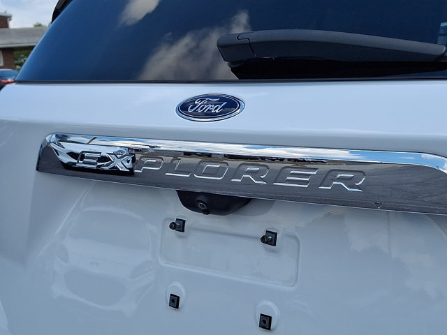 Certified 2021 Ford Explorer 4WD image 29