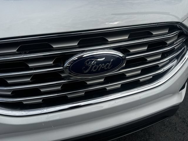 Certified 2020 Ford Edge SE FWD image 10