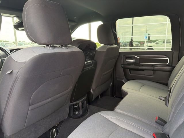 Used 2024 RAM 3500 Big Horn image 17