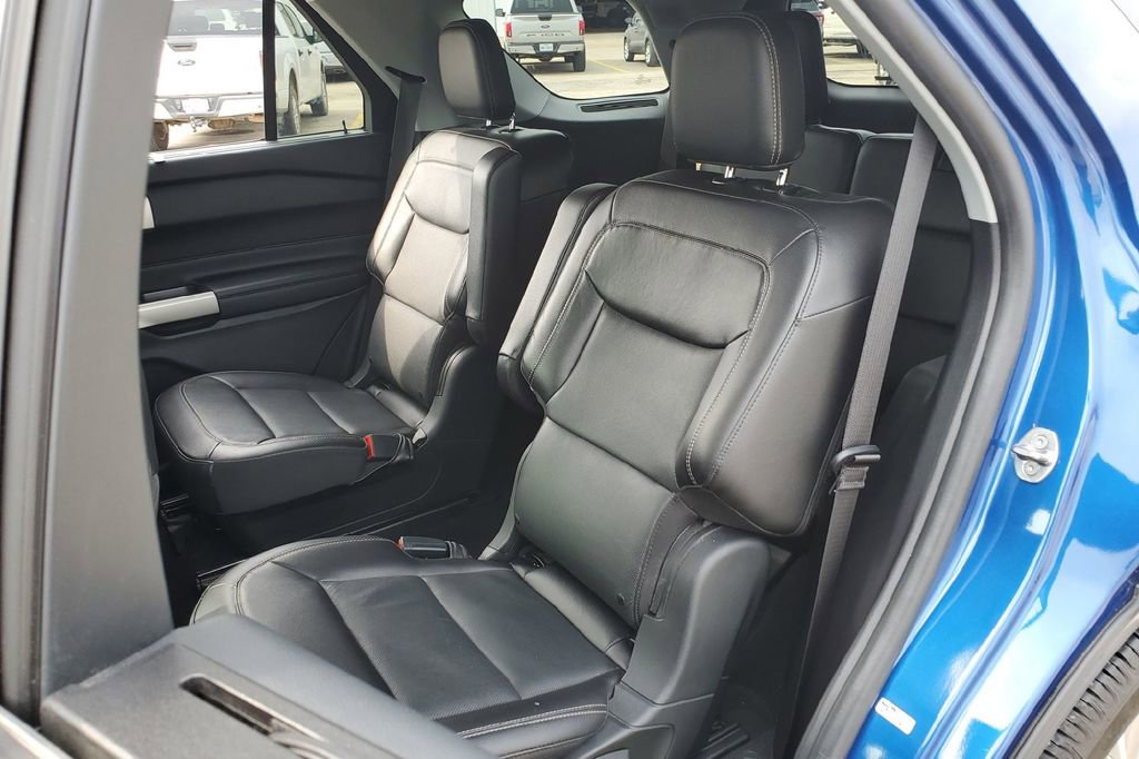 Certified 2022 Ford Explorer Limited w/ Equipment Group 301A RWD image 23