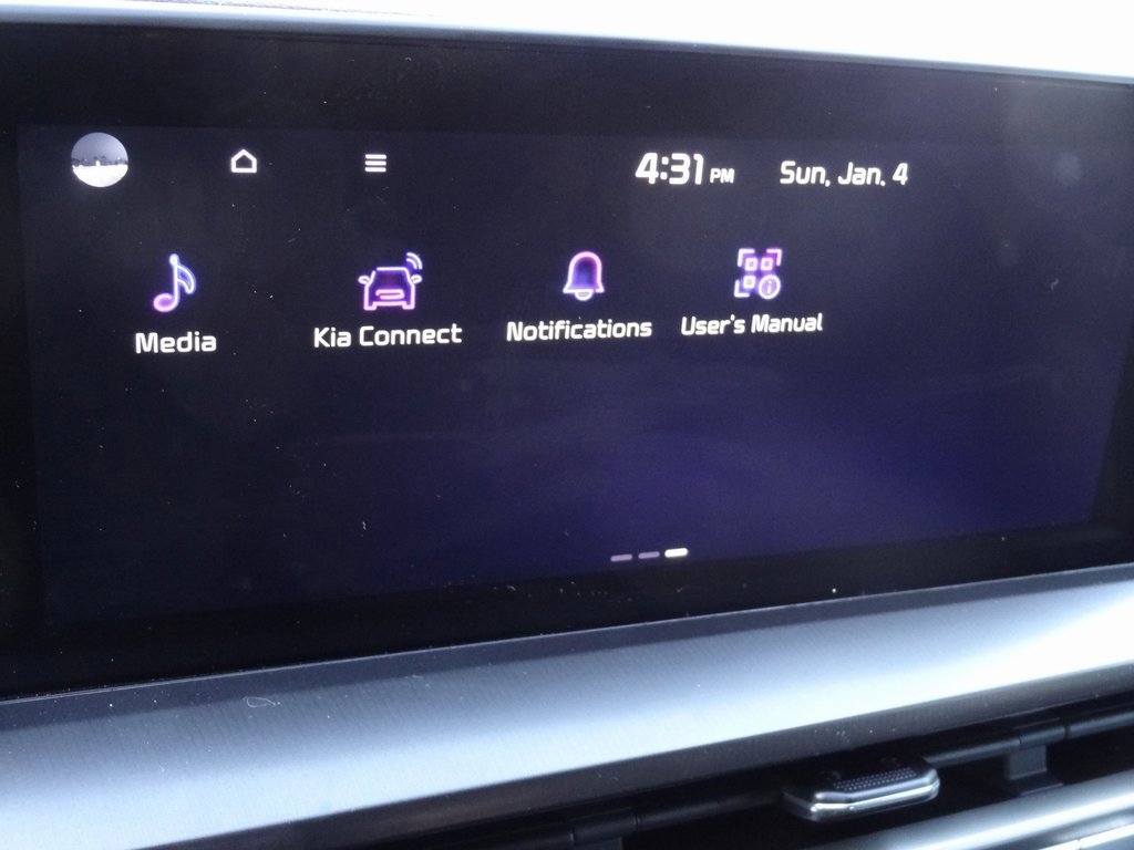 Used 2023 Kia Telluride S image 28