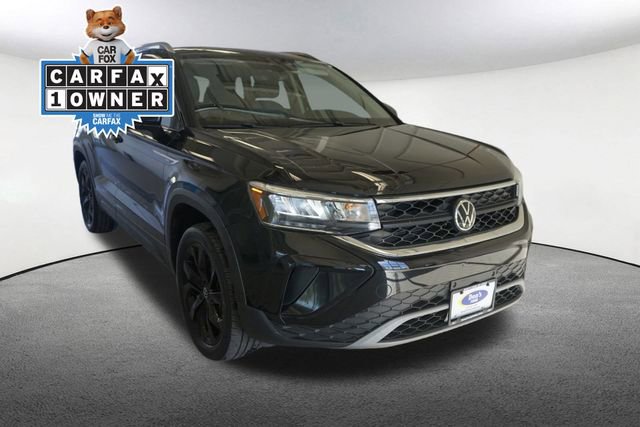 Used 2023 Volkswagen Taos SE image 15