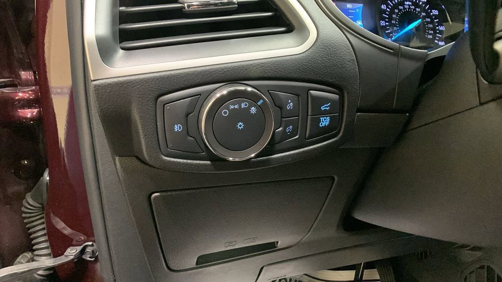 Certified 2022 Ford Edge SEL w/ Convenience Package image 35