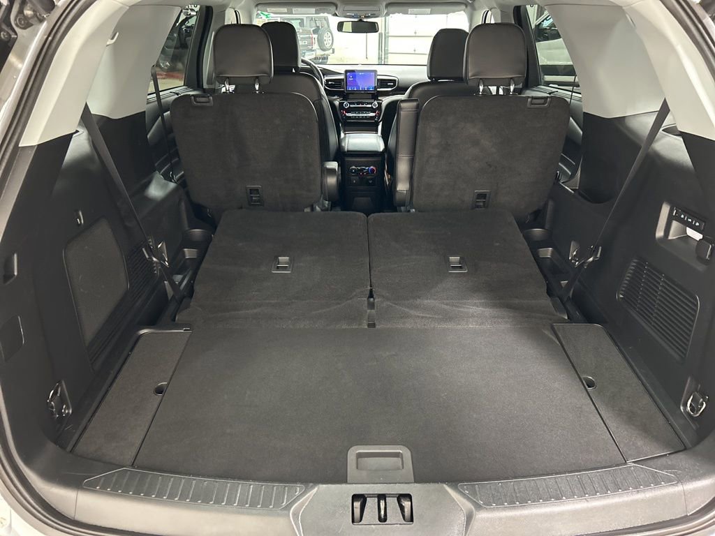 Certified 2023 Ford Explorer Limited w/ Equipment Group 301A image 36