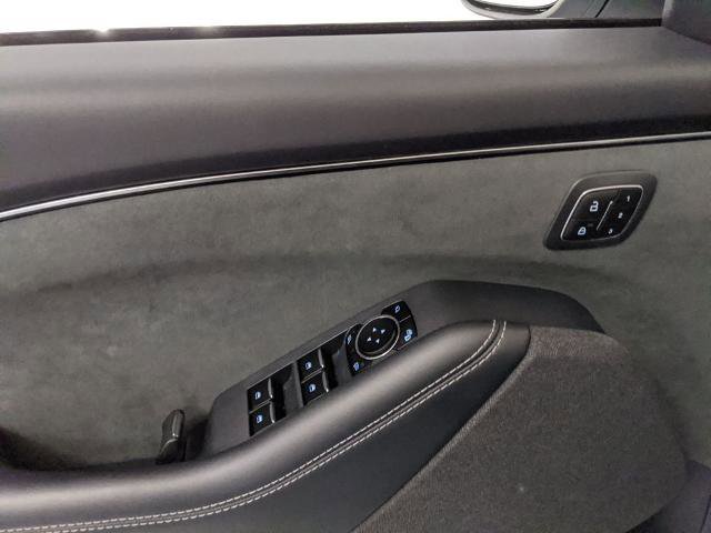 Certified 2023 Ford Mustang Mach-E GT w/ GT Performance Edition image 15