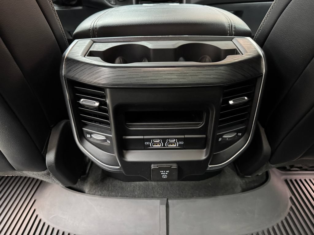 Used 2023 RAM 1500 Laramie AWD/4WD image 13