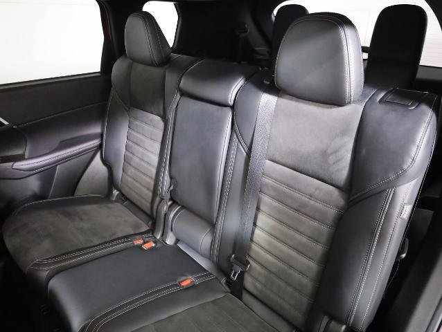 Used 2023 Mitsubishi Outlander SE image 13