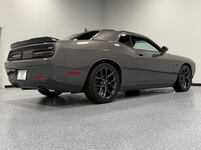 Used 2023 Dodge Challenger R/T RWD image 12