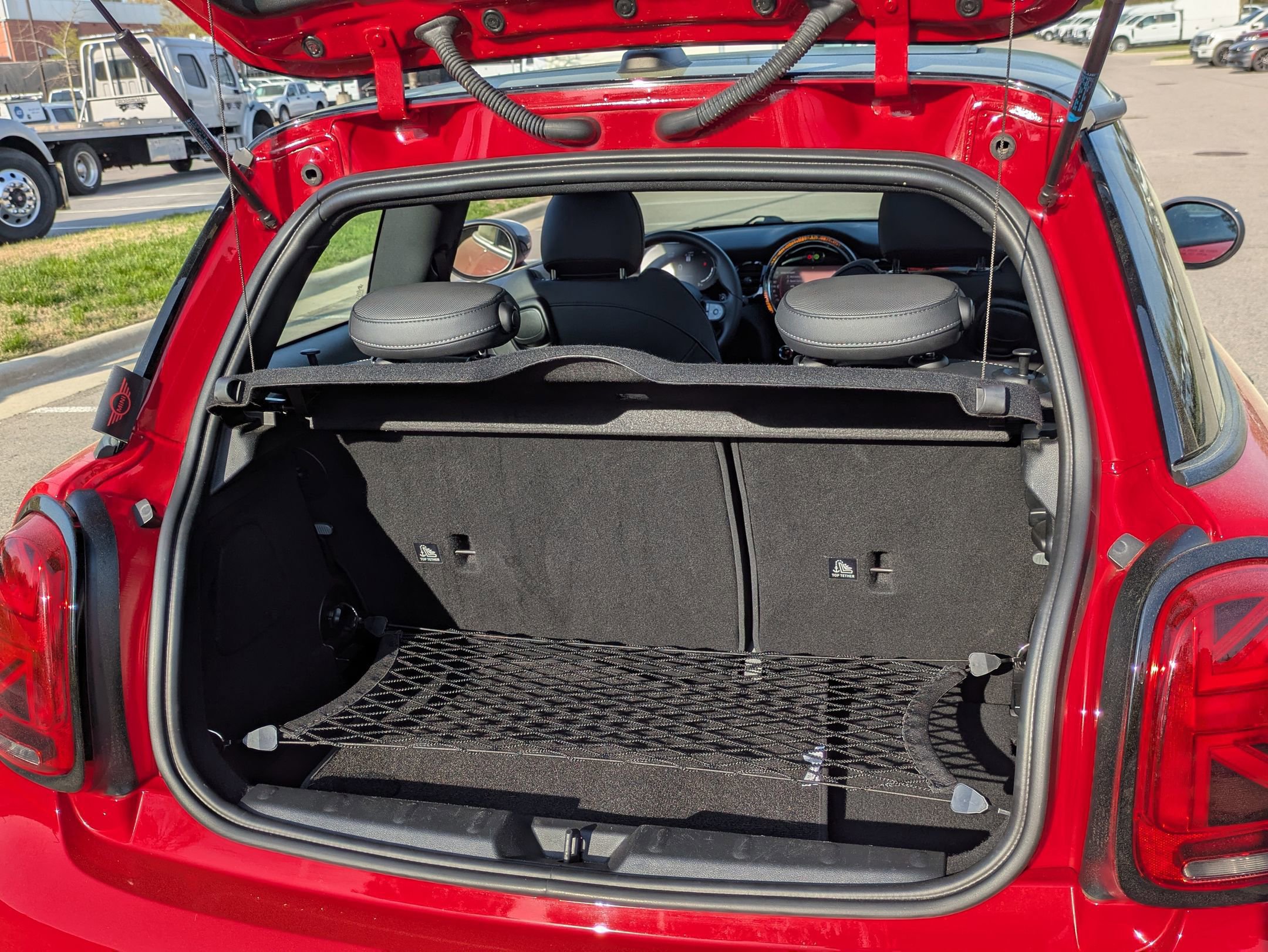 Used 2023 MINI Cooper S w/ Premium Package image 31