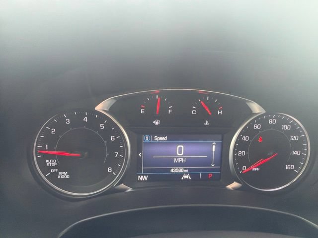 Used 2022 GMC Terrain SLE FWD image 17
